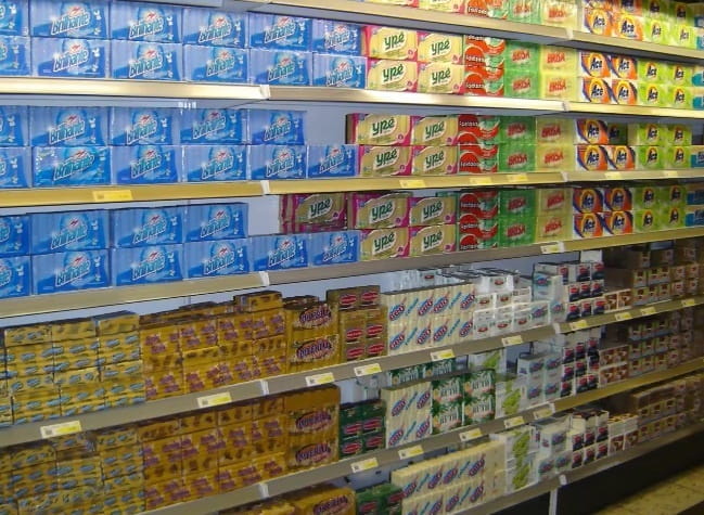 organizar prateleiras de supermercado em blocos